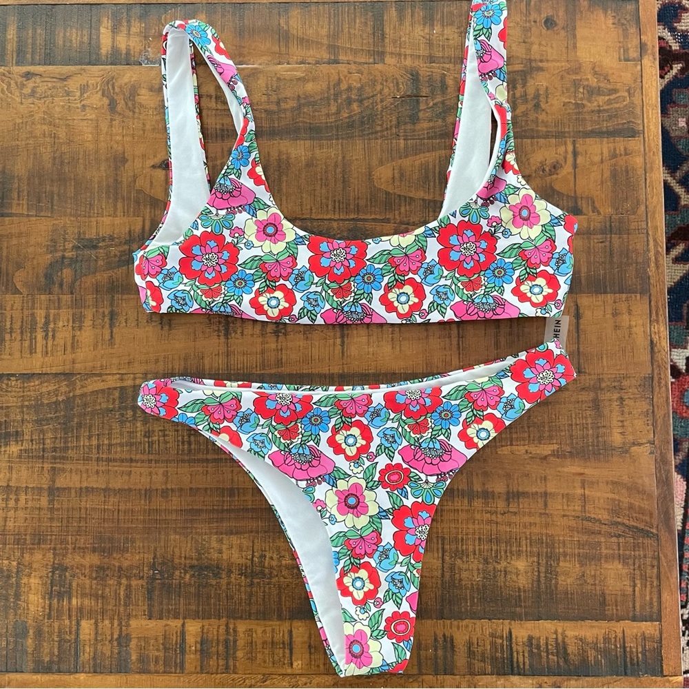 Floral Bikini Set - Picture 1 of 4